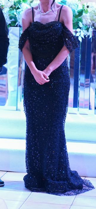 Официална рокля размер Хс