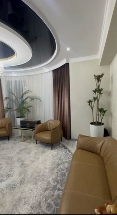 Дорого Сдаетса квартира 3х комнатная вокзал парк