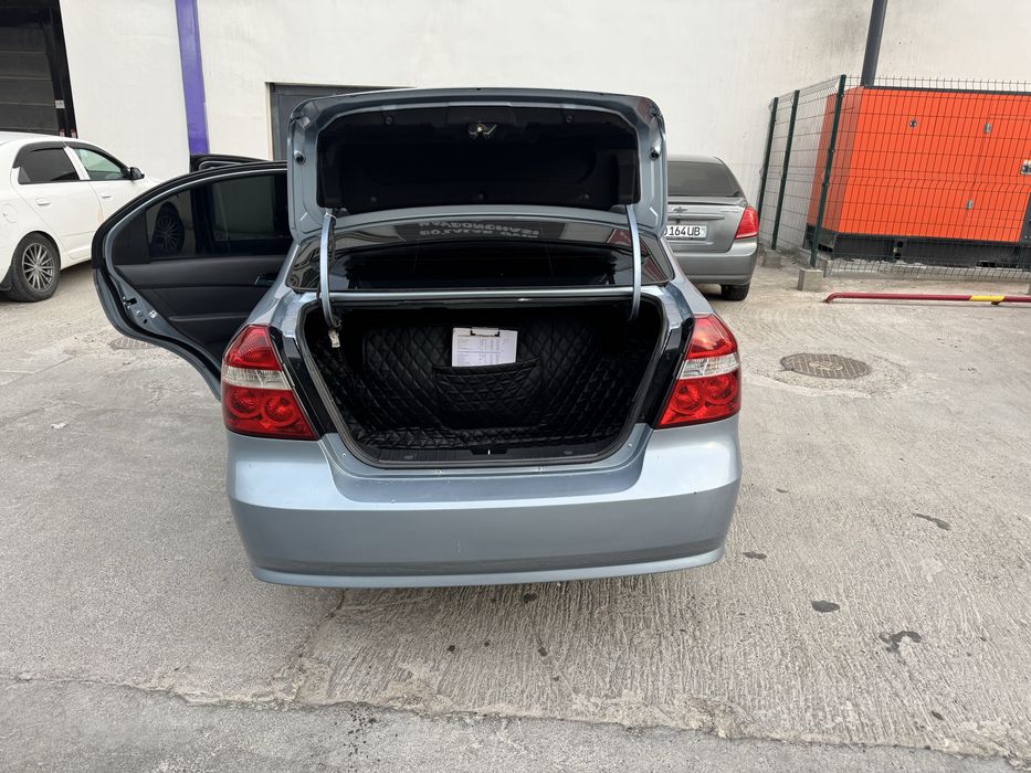 нексия 3 сотилади