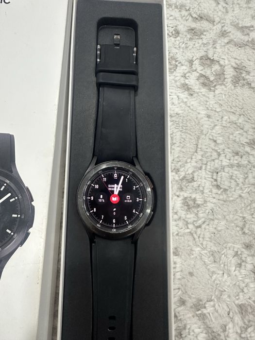 Часы оригинал срочная продажа