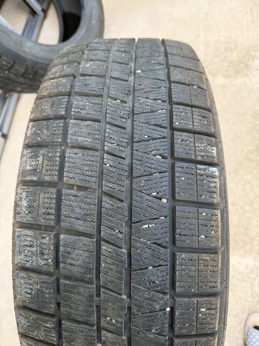 Зимние шины 235/55/R19
