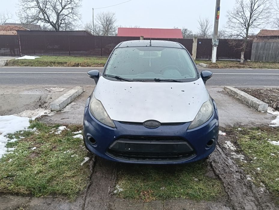 Vând/dezmembrez Ford Fiesta 1.4 diesel