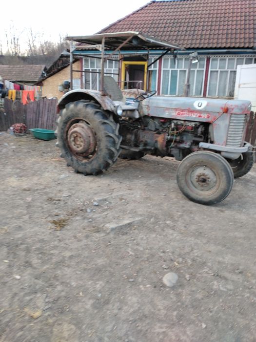 Tractor mase Ferguson