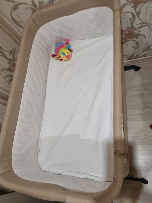 Кошара next to me