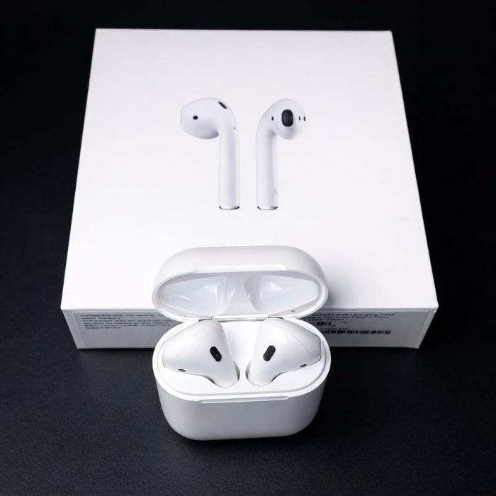 AirPods – Generația 2 (2nd Gen)