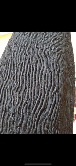 Caciuli de astrahan fac și la comanda orce marime