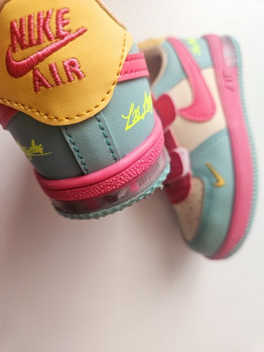 Adidașii mas 25 stare perfecta