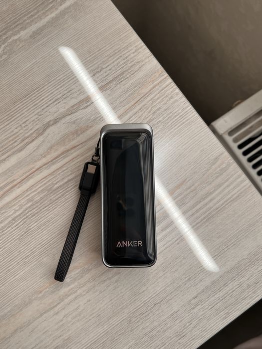 Anker powerbank, holati yangi