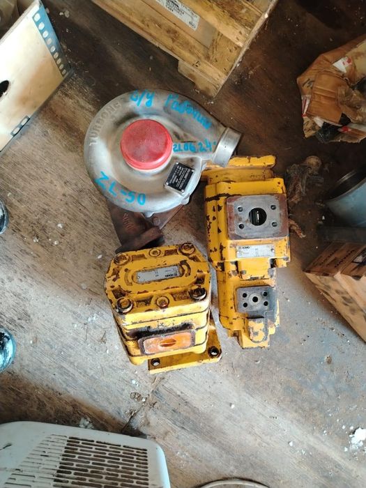 Продам запчасти для спецтехники XCMG  , HilITACHI