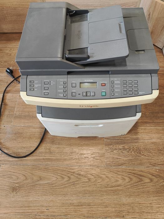 Продам МФУ Lexmark 262 dn