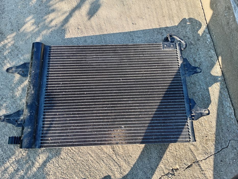 Vand piese Volkswagen Polo 9n, 1.2 benzina, cod AZQ