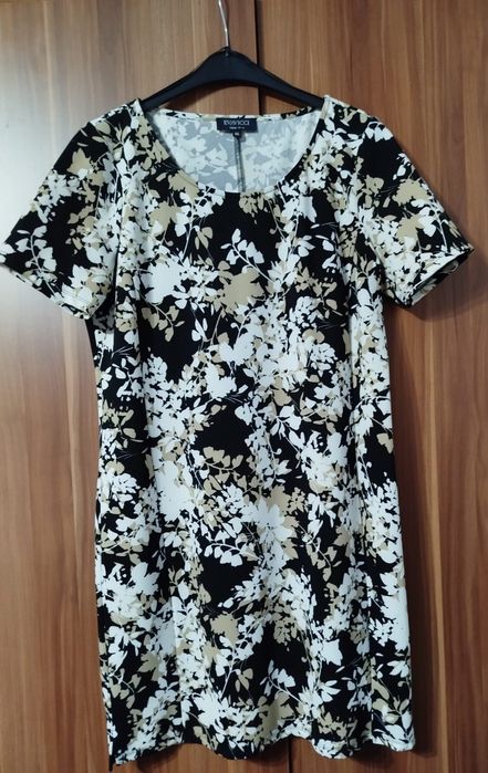 Rochie de zi de vânzare