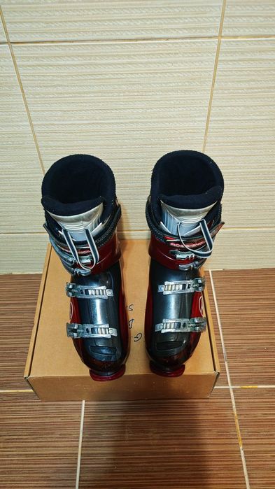 Clapari schiuri rossignol Nr 43 -mondo 28,5