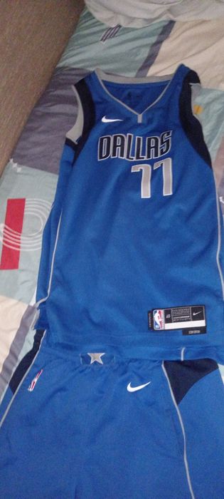 Compleu Dallas se poate vinde si pe bucăți conditie foarte buna