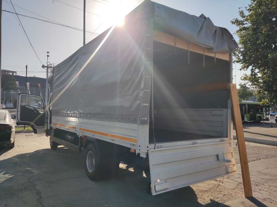 В наличии! Бортовой тентовый автофургон HYUNDAI EX8 (27.5 м3)