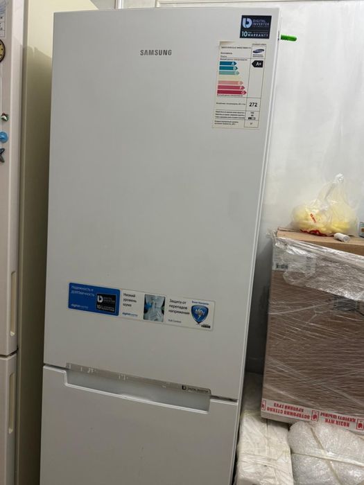 Продаеться холодильник