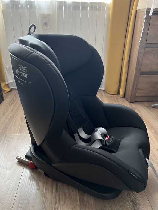 Scaun auto ISOFIX i-Size Britax Romer TRIFIX2, 76-105 cm, Negru