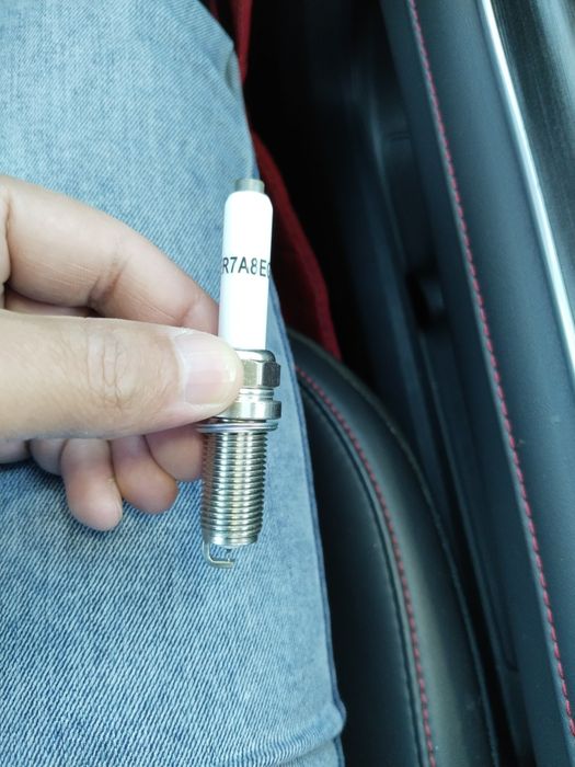 Свечи зажигания новый