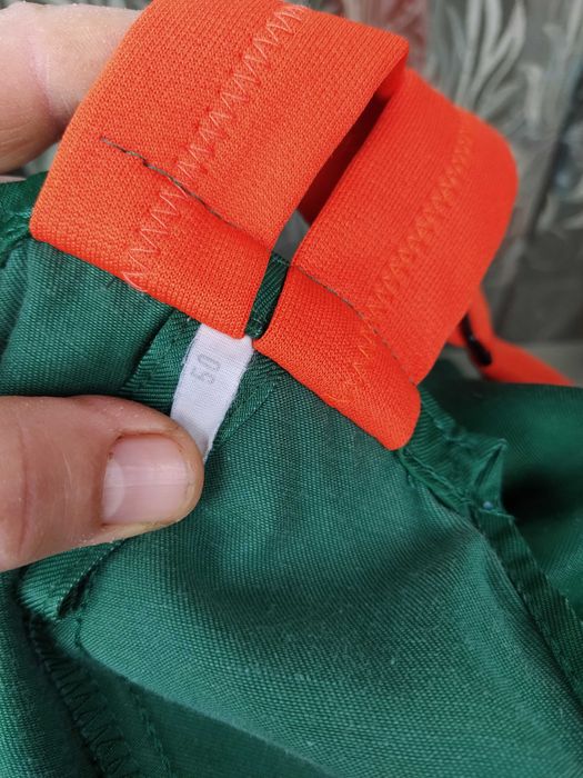 salopeta/costum de protectie forestiera. drujbist