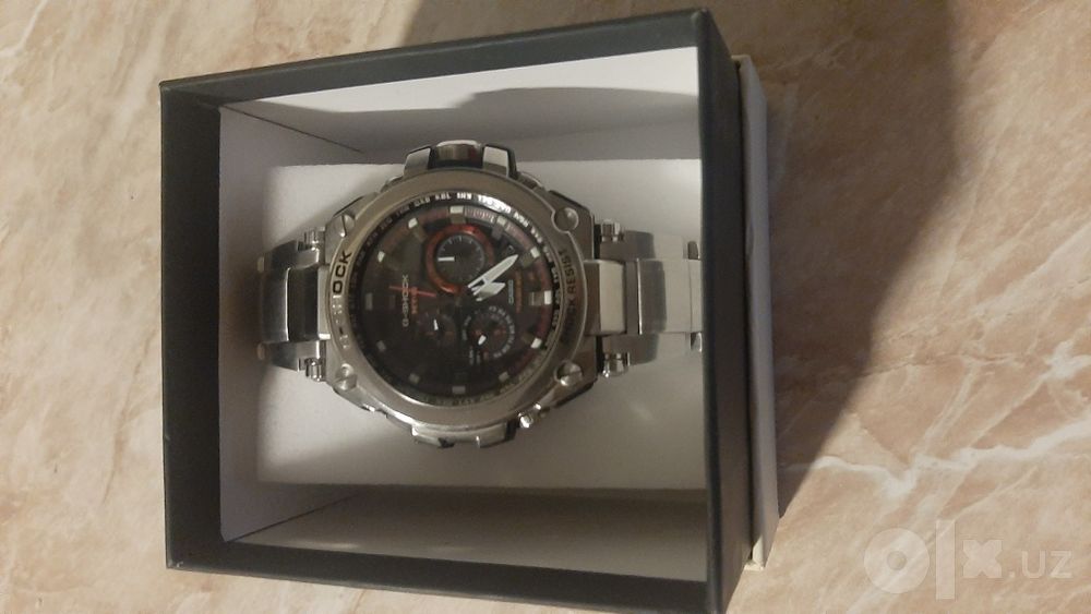 G Shock s1000d  5369mtg почти новый часы