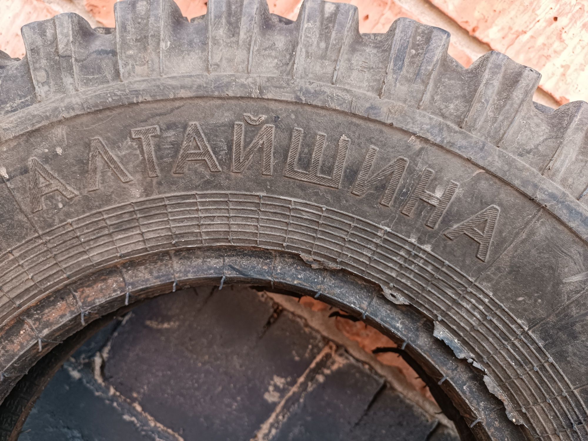 Шины на УАЗ 215/90-15С: 50 000 тг. - Автошины Усть-Каменогорск на Olx