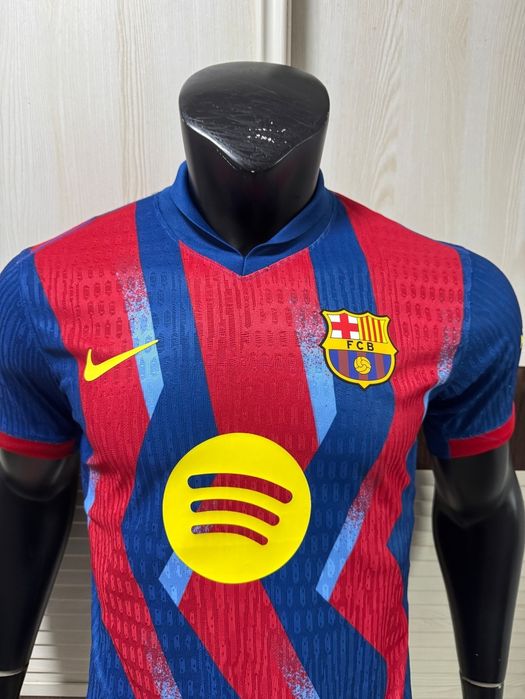 Tricou Barcelona 2026