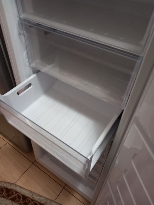 Vand congelator Arctic 168 L