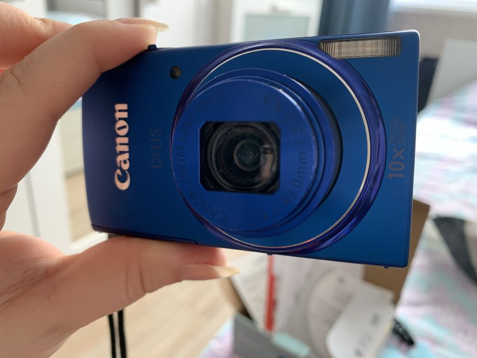 Canon IXUS 155.