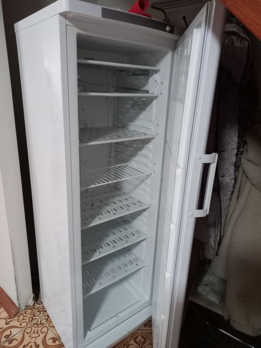 Морозильная камера indesit