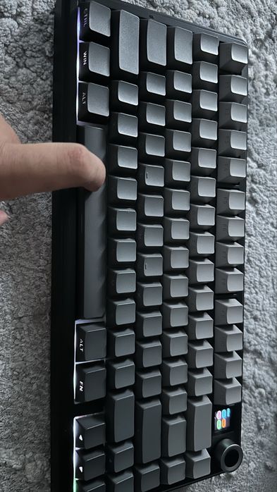 продам Aula F75 MAX