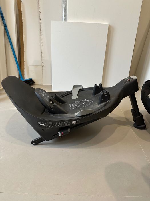 Cybex cloud-t автокресло + база