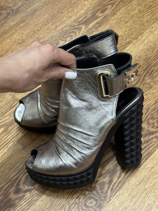 Продам ботильоны