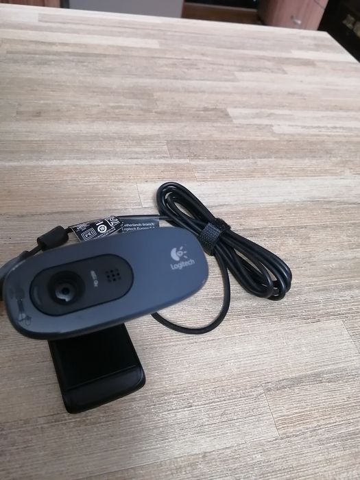 Веб-камера Logitech HD C270
