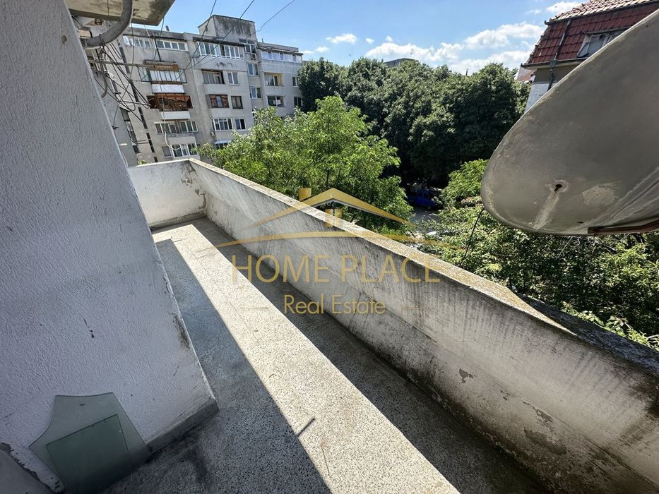 Продава се Тристаен апартамент в Варна, Централна поща - 133 кв.м за 1346 €/кв.м - Снимка #9