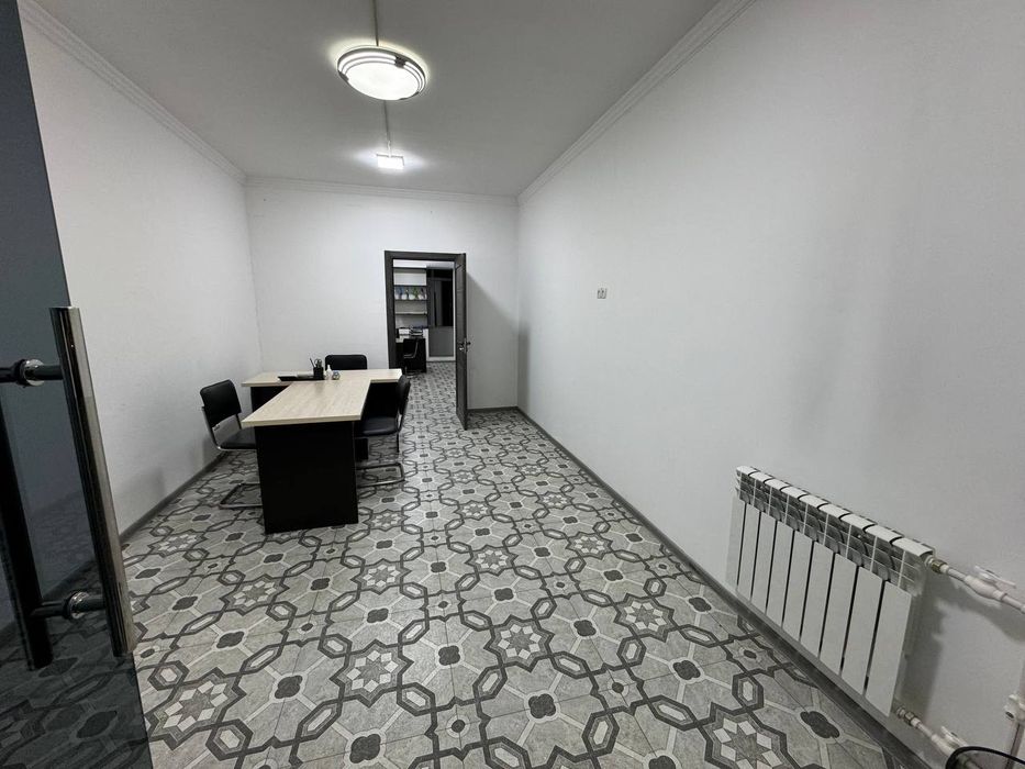 Аренда Офис помещения на Чиланзарский район Первая линия 85кв
Аренда