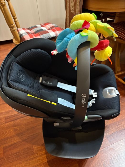 Scoica auto Cybex T plus + baza rotativa 360
