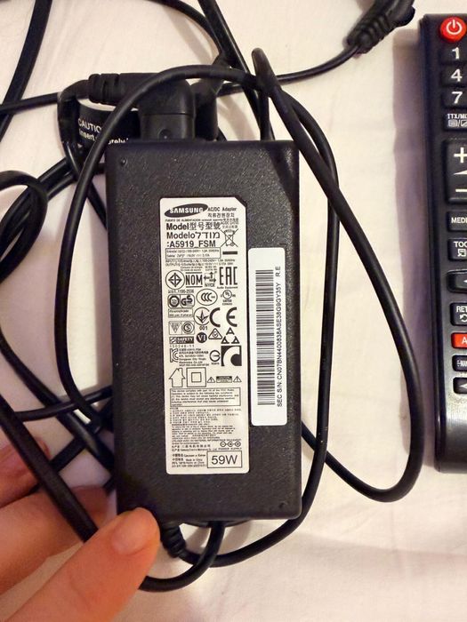 Televizor LED Full HD Samsung, 80 cm, Clasa A+