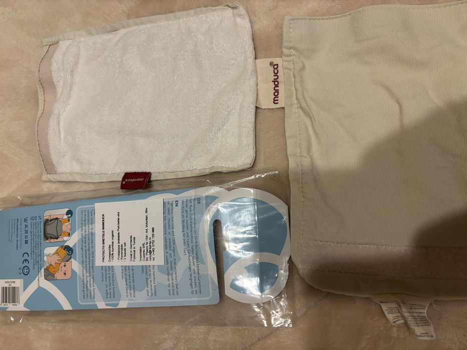 Manduca XT Bohoblue si protectii bretele
