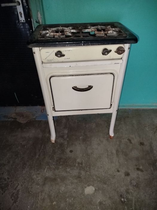 Продается газовая плита