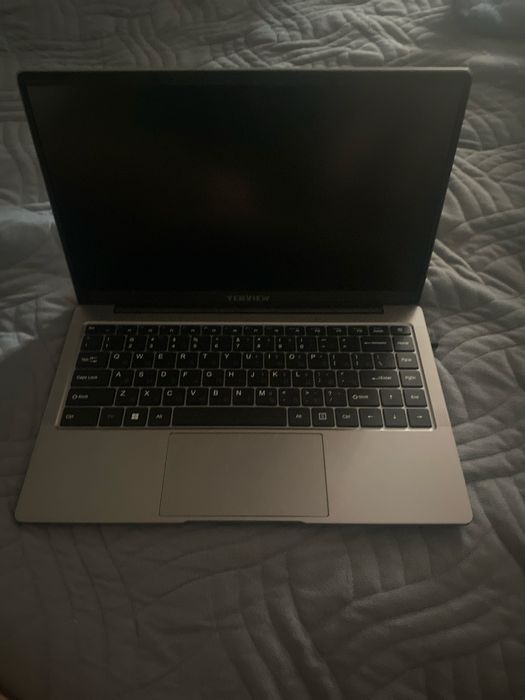 Продам ноутбук YERVIEW