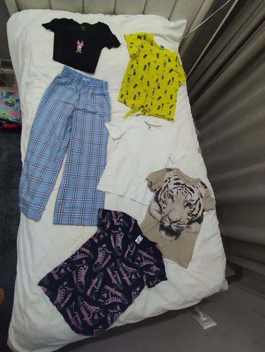 Вещи и обувь девочке, на 7-8-9 лет