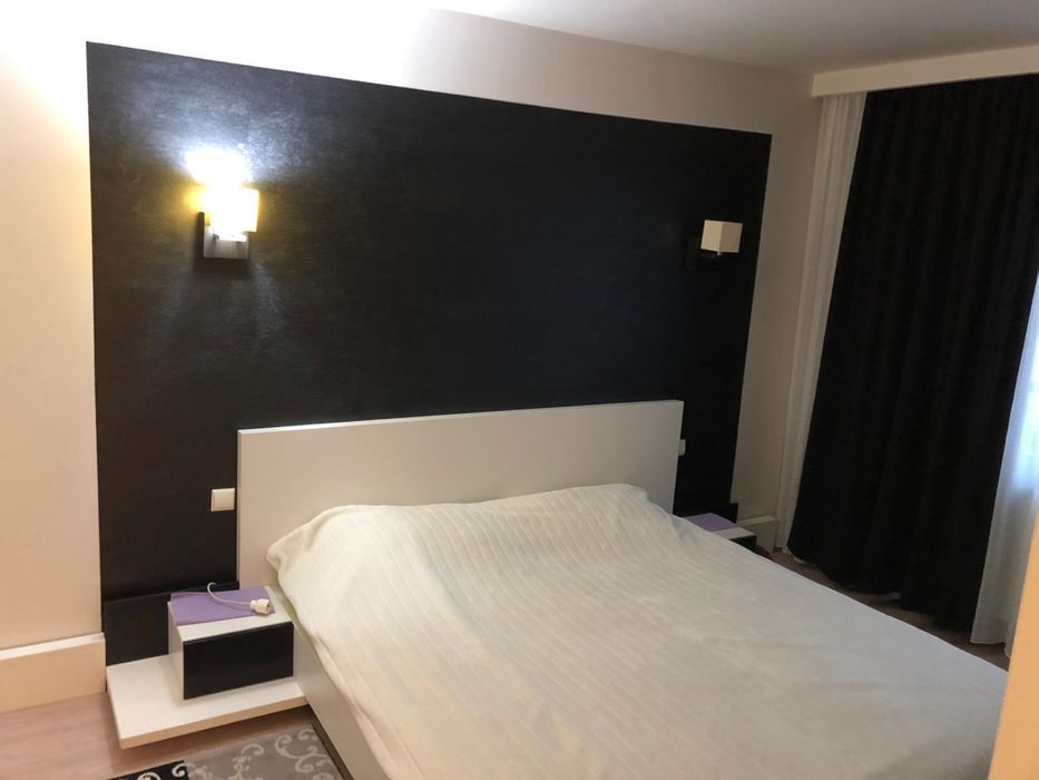 Inchiriez apartament