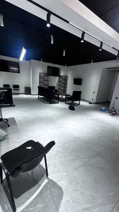 Офисное помещение 65м² цоколь евроремонт