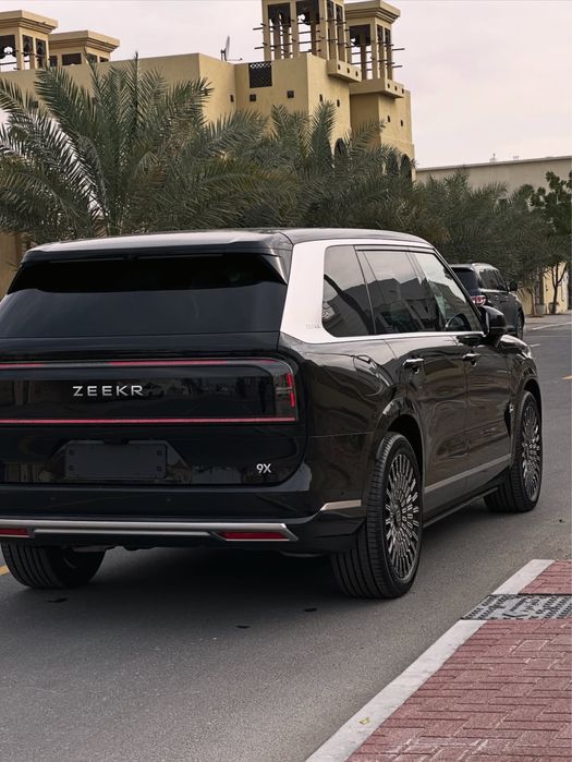 Zeekr 9x Max pod kluch