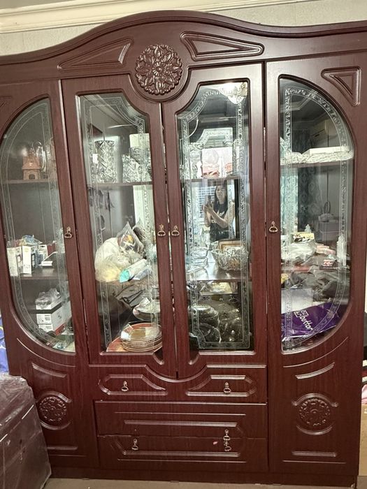 Продается стенка в хорошем состоянии