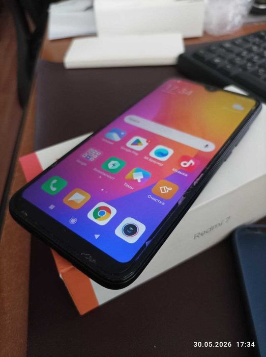 Продам Xiaomi Redmi 7 (б/у)