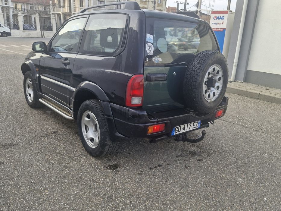 Suzuki vitara 2l disel 4x4 cu reductor 2003