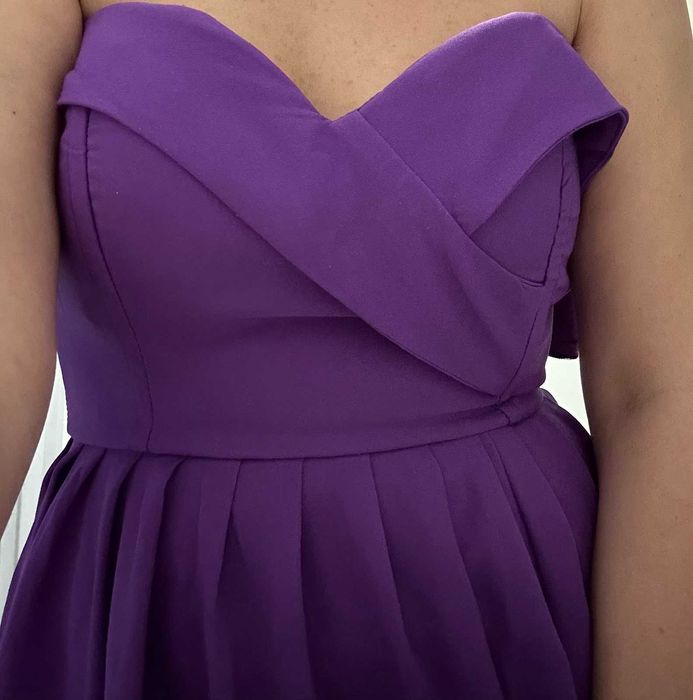 Дълга официална лилава рокля