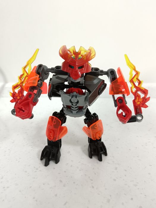 Продаю конструктор LEGO Bionicle оригинал