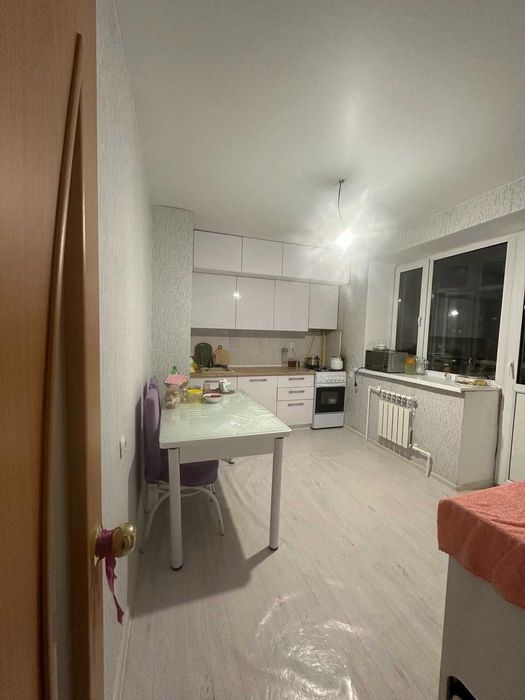 продам 3-х комнатную квартиру